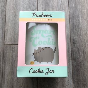 Pusheen / Cookie Jar / NWT
